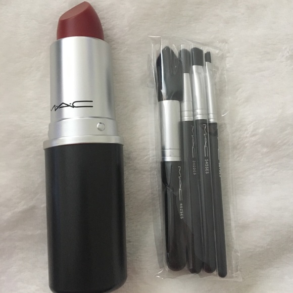 MAC Cosmetics Makeup Mac Lipstick Brush Set Poshmark